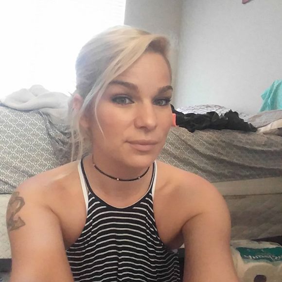 Meet your Posher, Tina - Picture 1 of 1